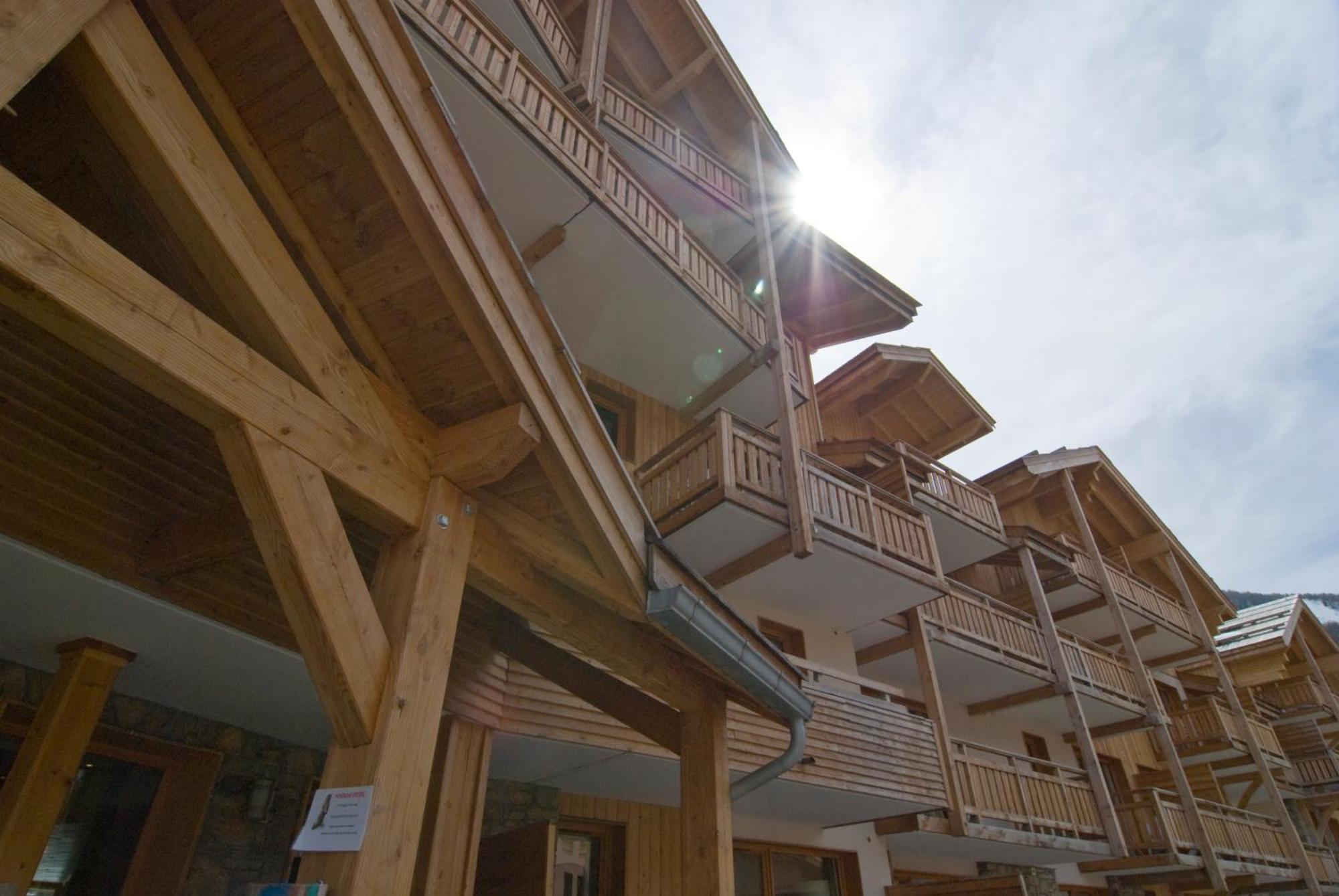 Madame Vacances Residence Le Parc Des Airelles Les Orres Eksteriør billede