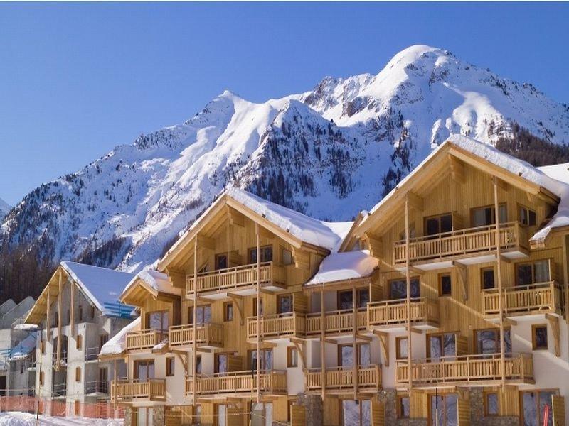 Madame Vacances Residence Le Parc Des Airelles Les Orres Eksteriør billede